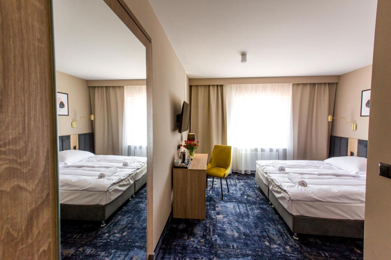 Hotel Zodiak Sucha  Εξωτερικό φωτογραφία