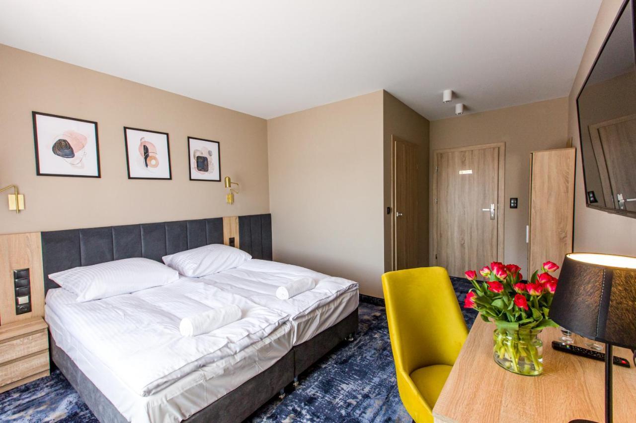 Hotel Zodiak Sucha  Εξωτερικό φωτογραφία