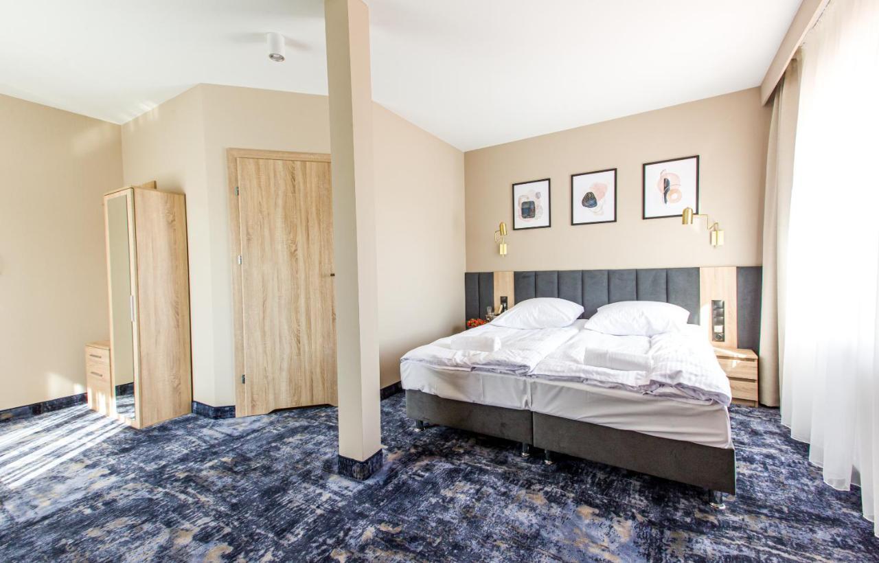 Hotel Zodiak Sucha  Εξωτερικό φωτογραφία
