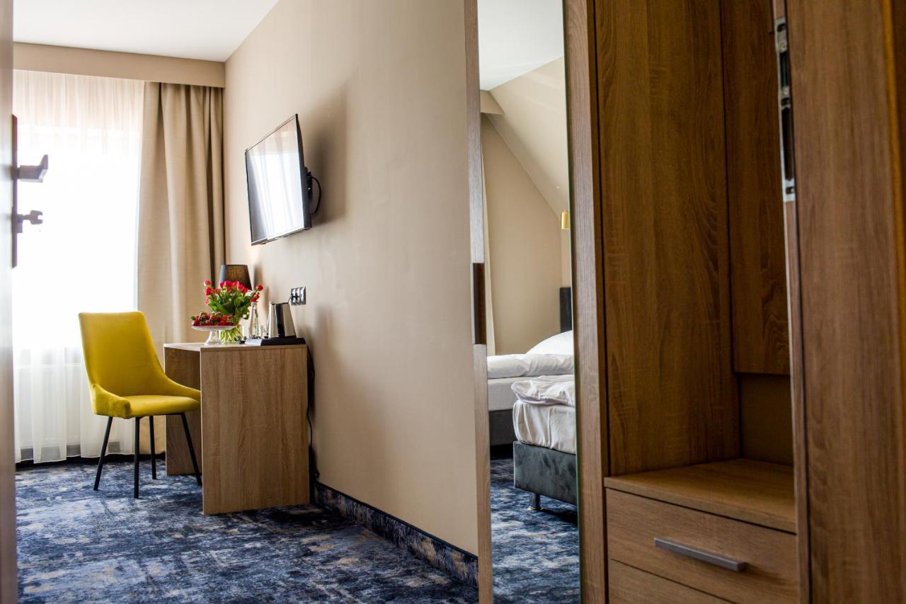 Hotel Zodiak Sucha  Εξωτερικό φωτογραφία