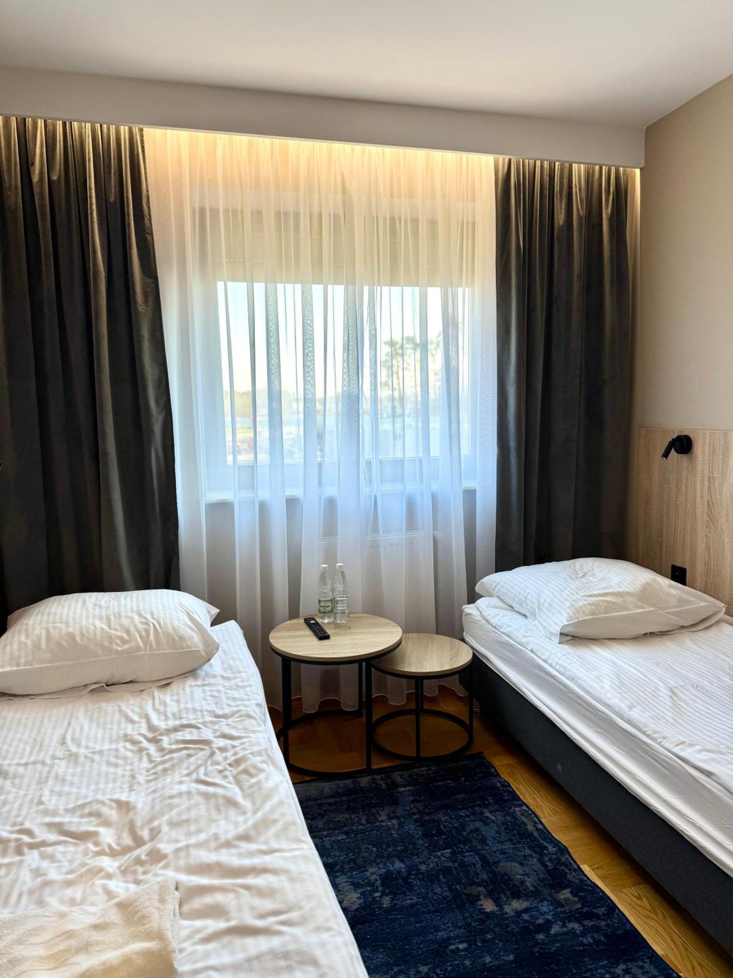 Hotel Zodiak Sucha  Εξωτερικό φωτογραφία
