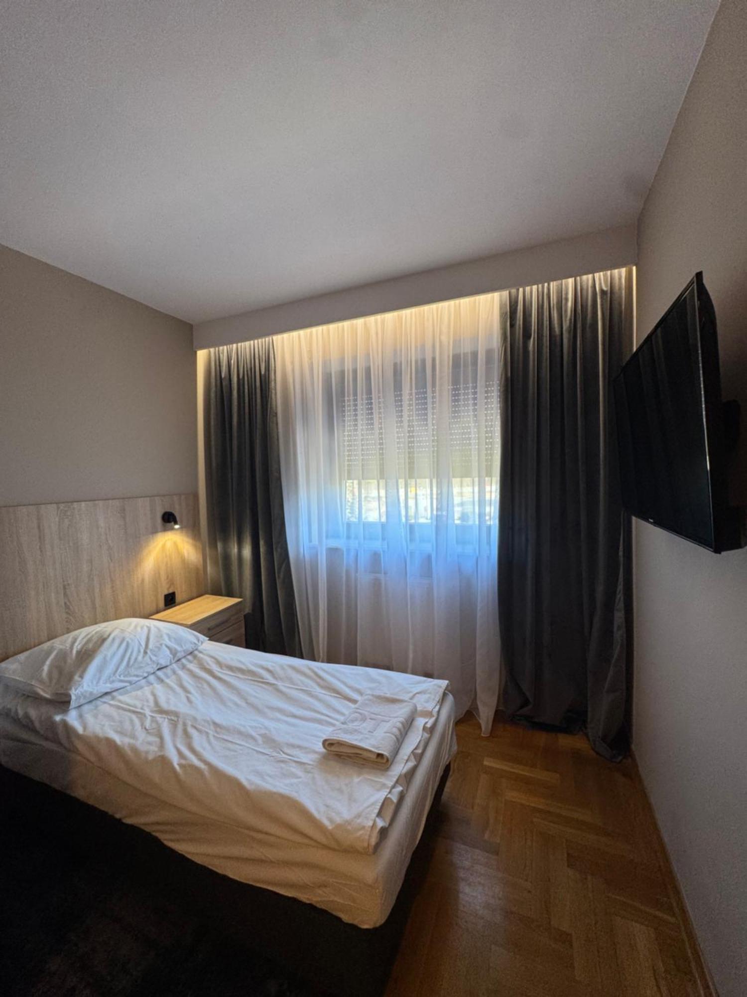 Hotel Zodiak Sucha  Εξωτερικό φωτογραφία