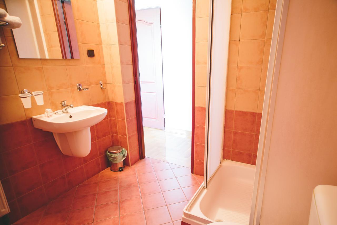 Hotel Zodiak Sucha  Εξωτερικό φωτογραφία