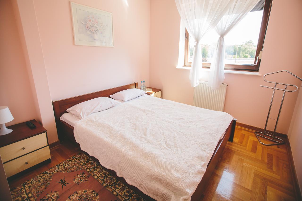 Hotel Zodiak Sucha  Εξωτερικό φωτογραφία