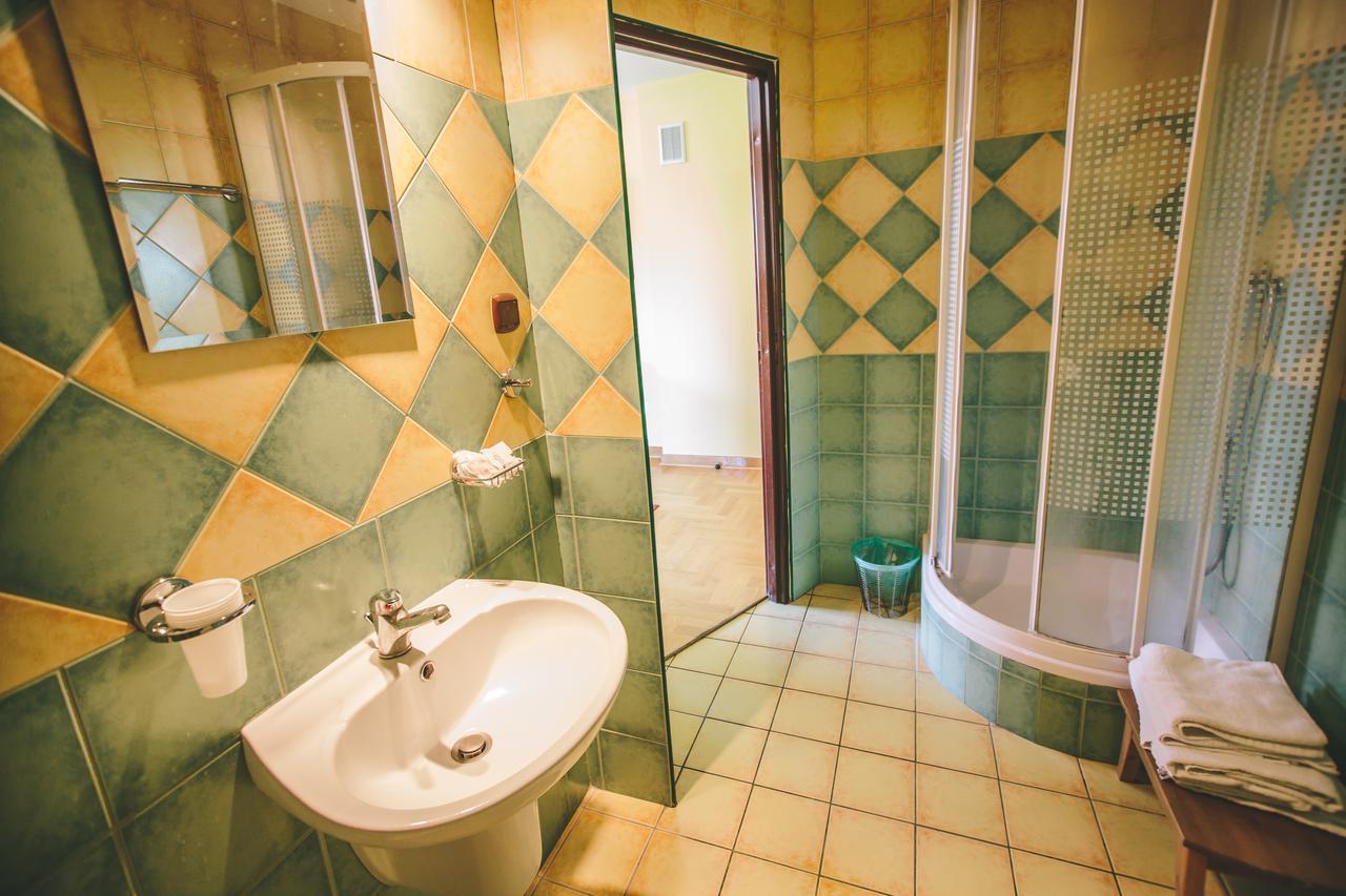 Hotel Zodiak Sucha  Εξωτερικό φωτογραφία